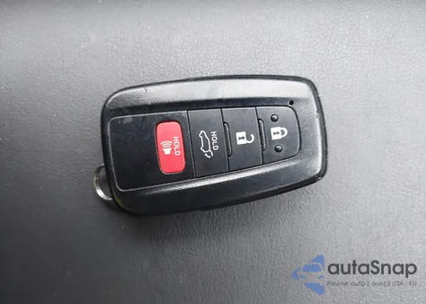 2021 Toyota Rav4 Xle Premium z USA, uszkodzony, nr VIN 2T3A1RFV9MW197535